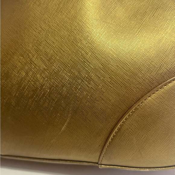 Tory Burch Robinson Patent Leather Large SatchelTote Bag In Gold - Picture 13 of 16